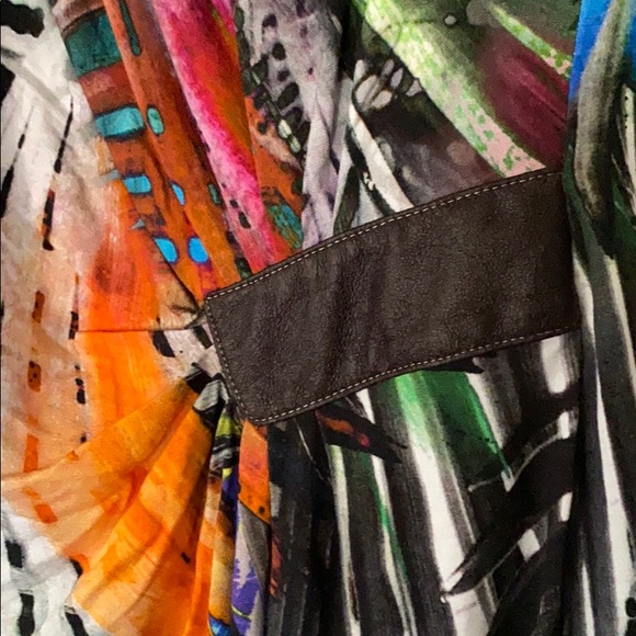 Cartise Colorful Abstract Asymmetrical Shoulder Dress size 4 - Picture 4 of 16